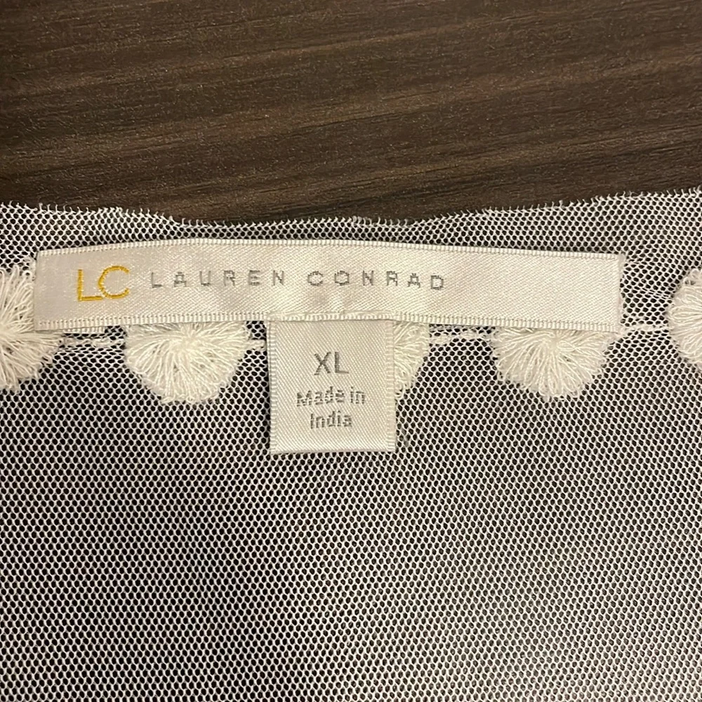 Lauren Conrad sheer sleeveless embroidered blouse - Picture 6 of 6